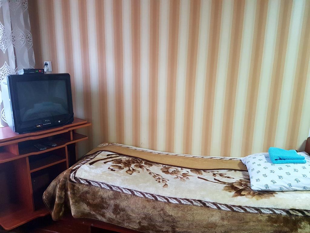 Guesthouse Kunduz Naryn Екстер'єр фото